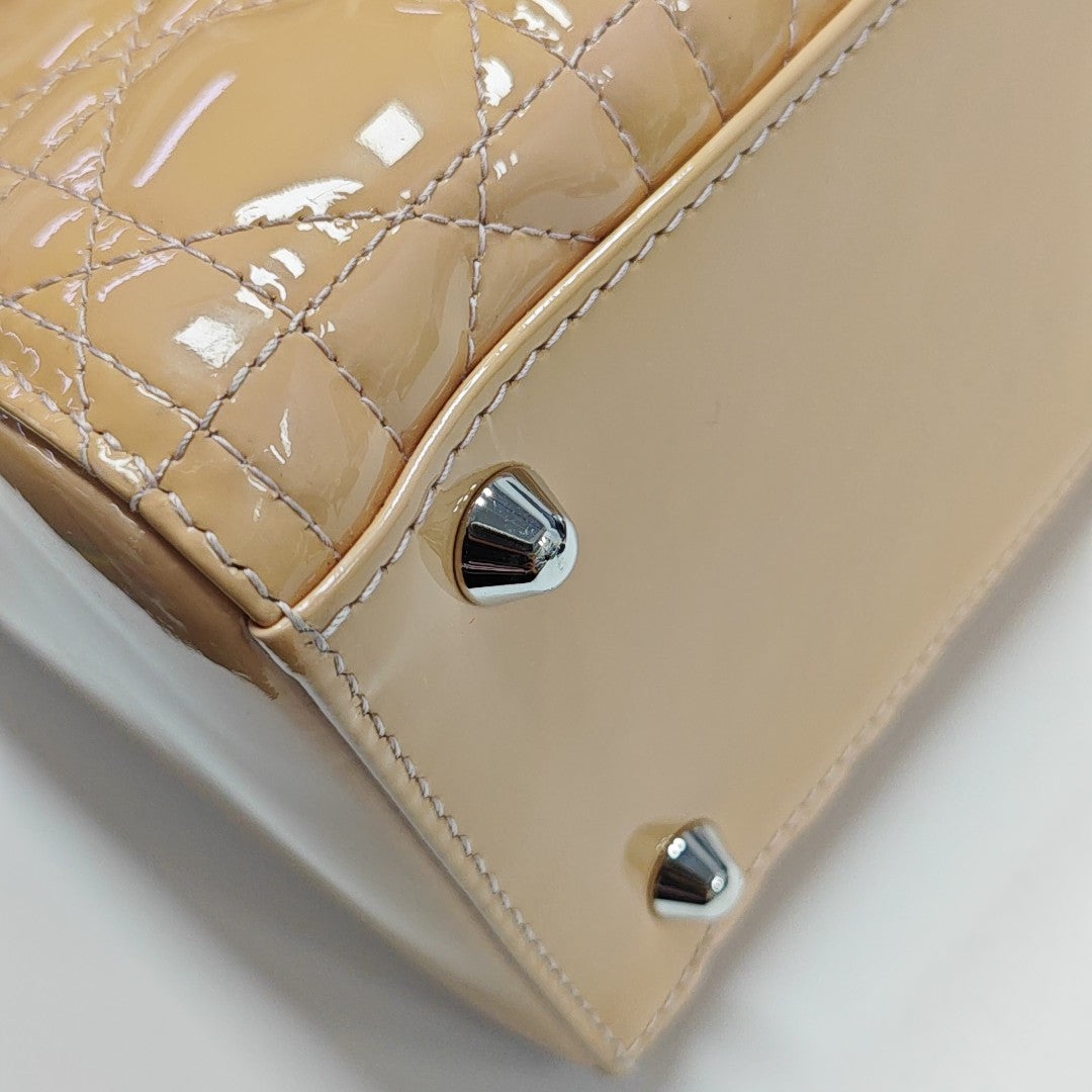 Lady Dior Large Cannage Patent Leather Pink