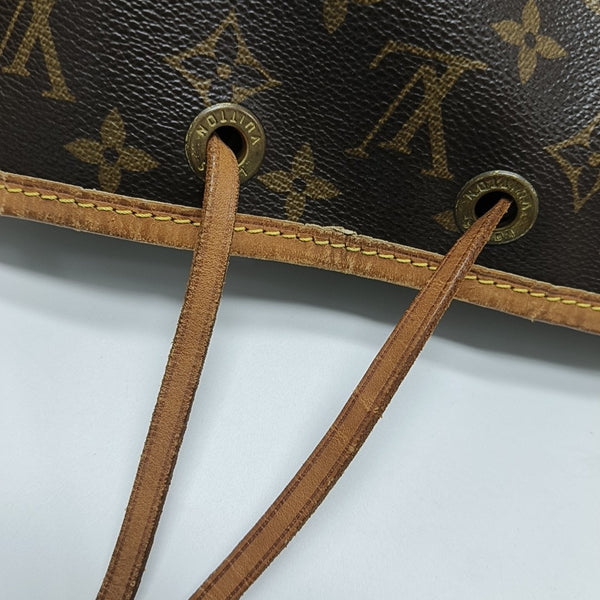 NÉONOÉ PM Monogram Coated Canvas Brown