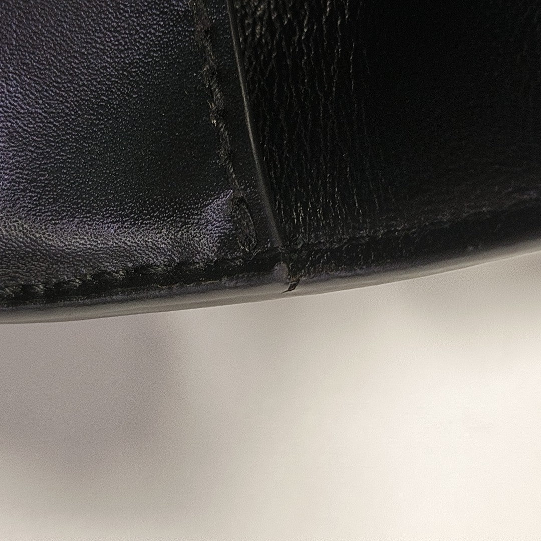 Hourglass XS Calfskin Black