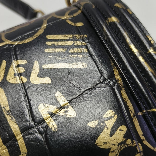 BOY CHANEL Medium Quilted Calfskin Black