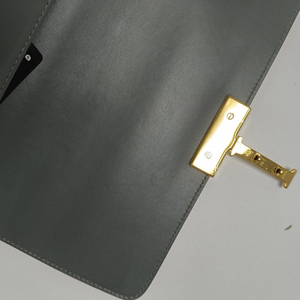 30 Montaigne Calfskin Gray