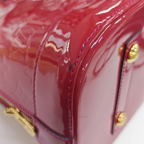 ALMA MM Patent Leather Red