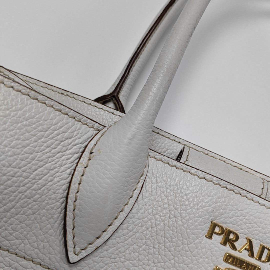 Esplanade Calfskin White