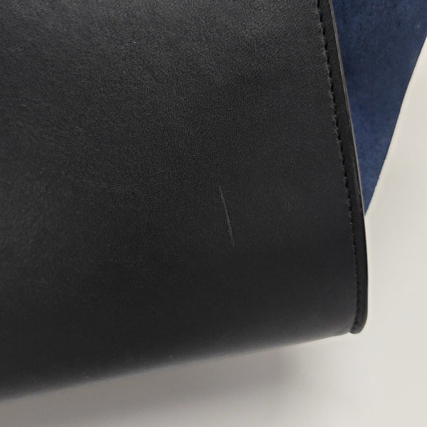 TRAPEZE Medium Calfskin Blue