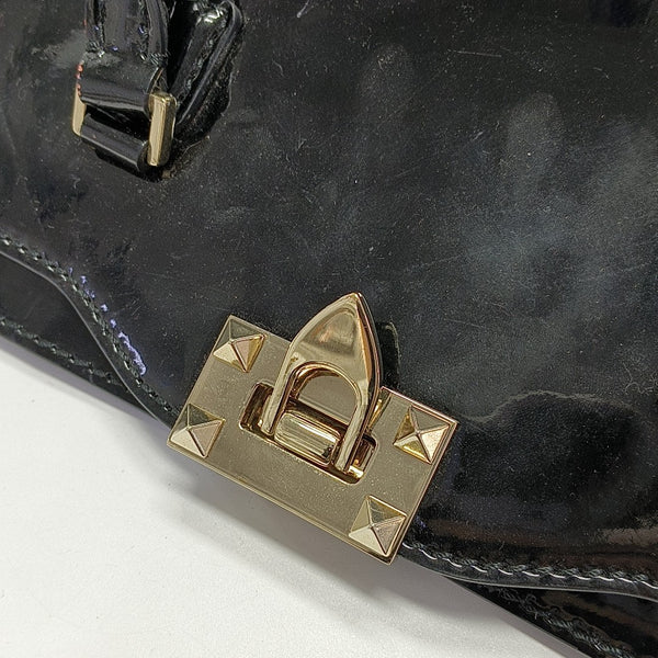 Rockstud Calfskin Black