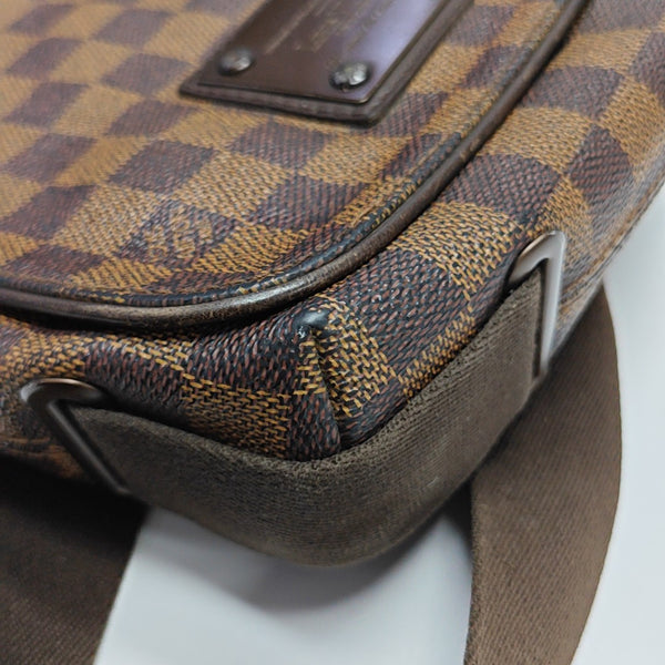 BROOKLYN PM Damier Ebene Coated Canvas Brown