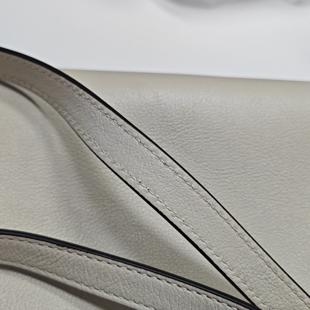 Diana Small Calfskin White