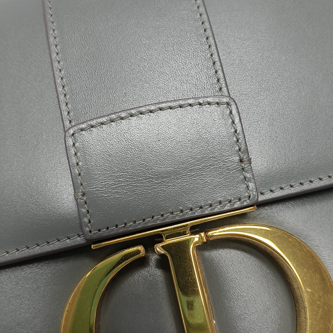 30 Montaigne Calfskin Gray