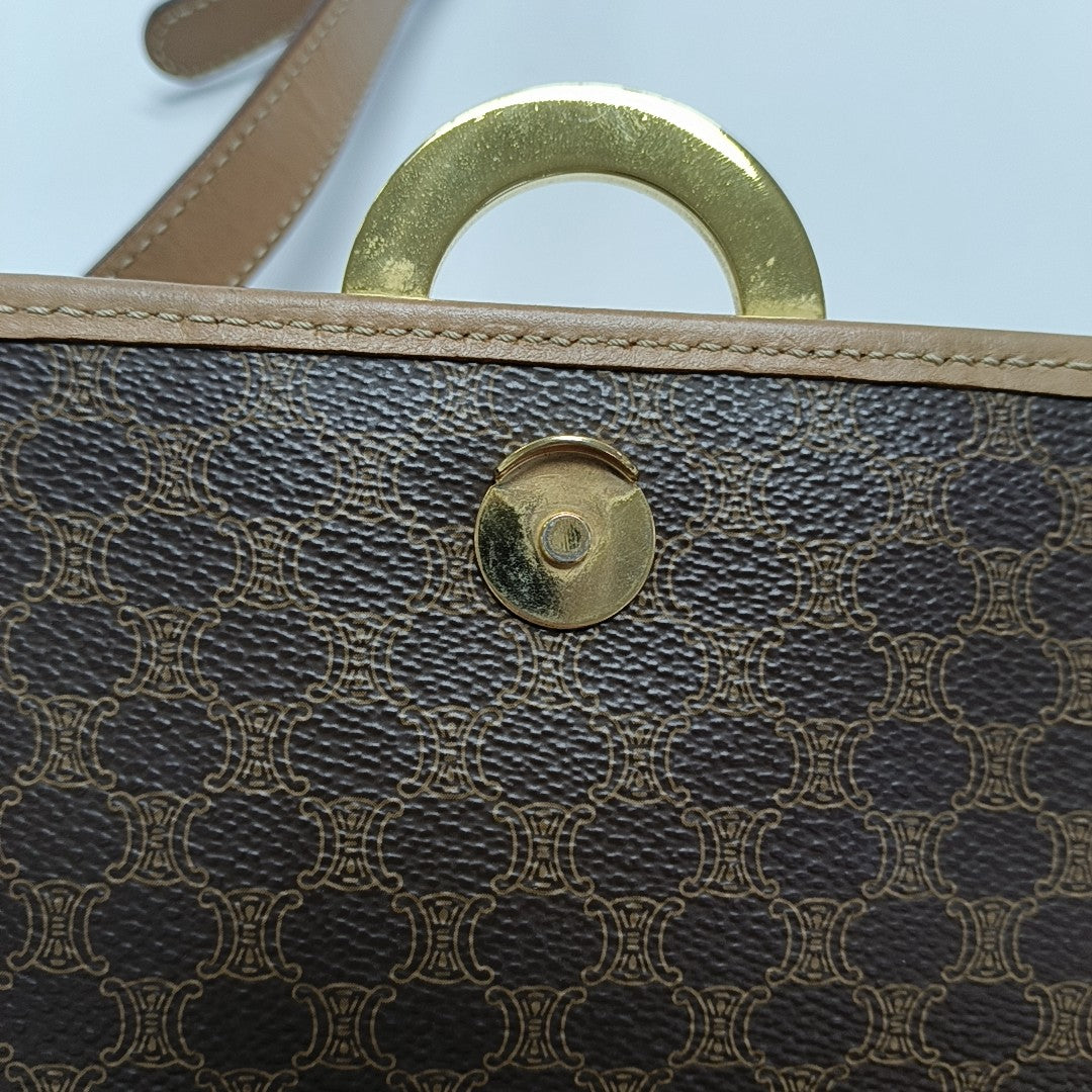 Coated Canvas Brown