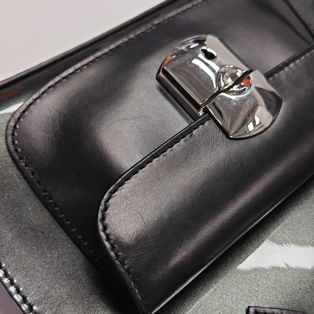Padlock Work Patent Leather Green