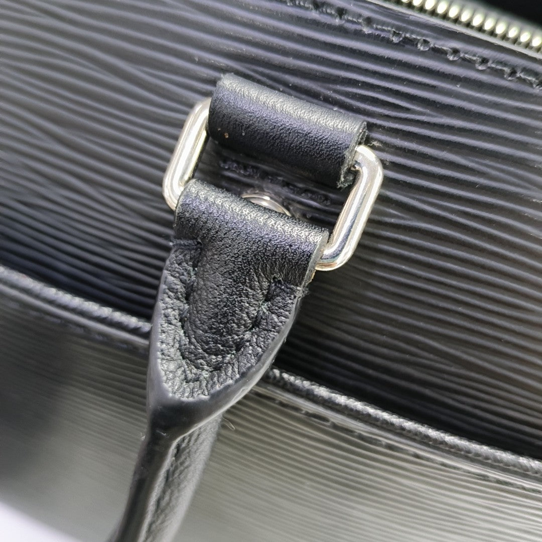 VANEAU Epi Black