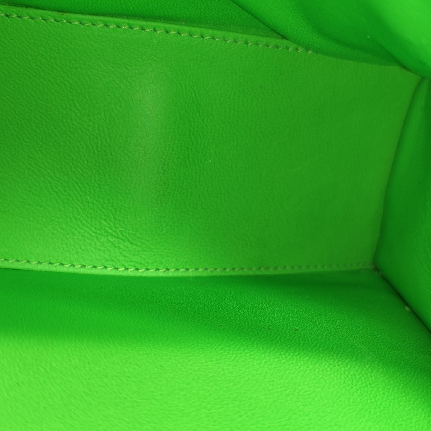 Hourglass XS Calfskin Green