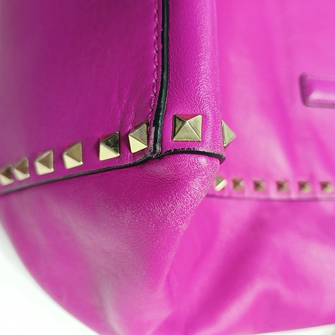 Rockstud Calfskin Red