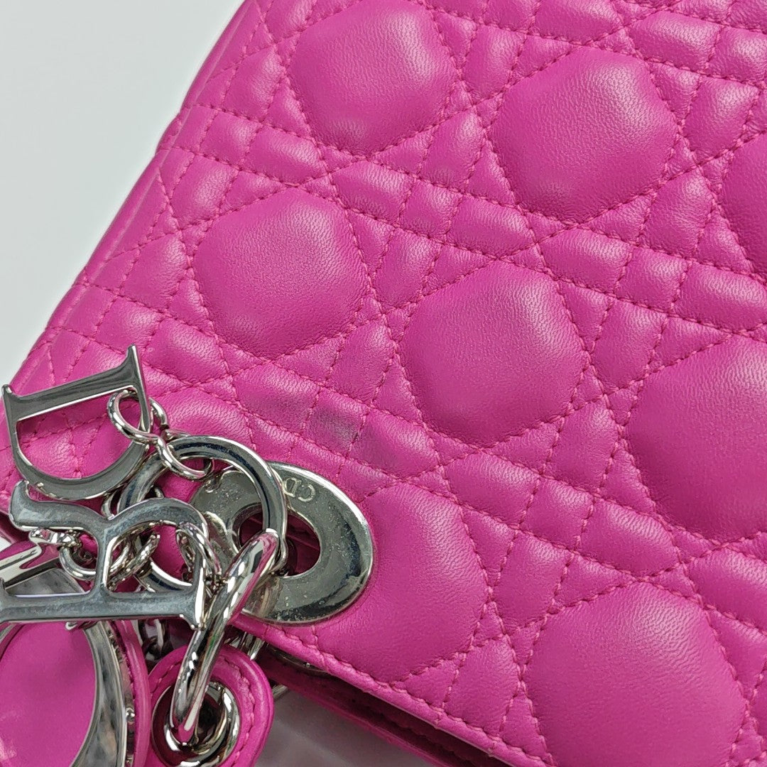 Lady Dior Medium Cannage Lambskin Red