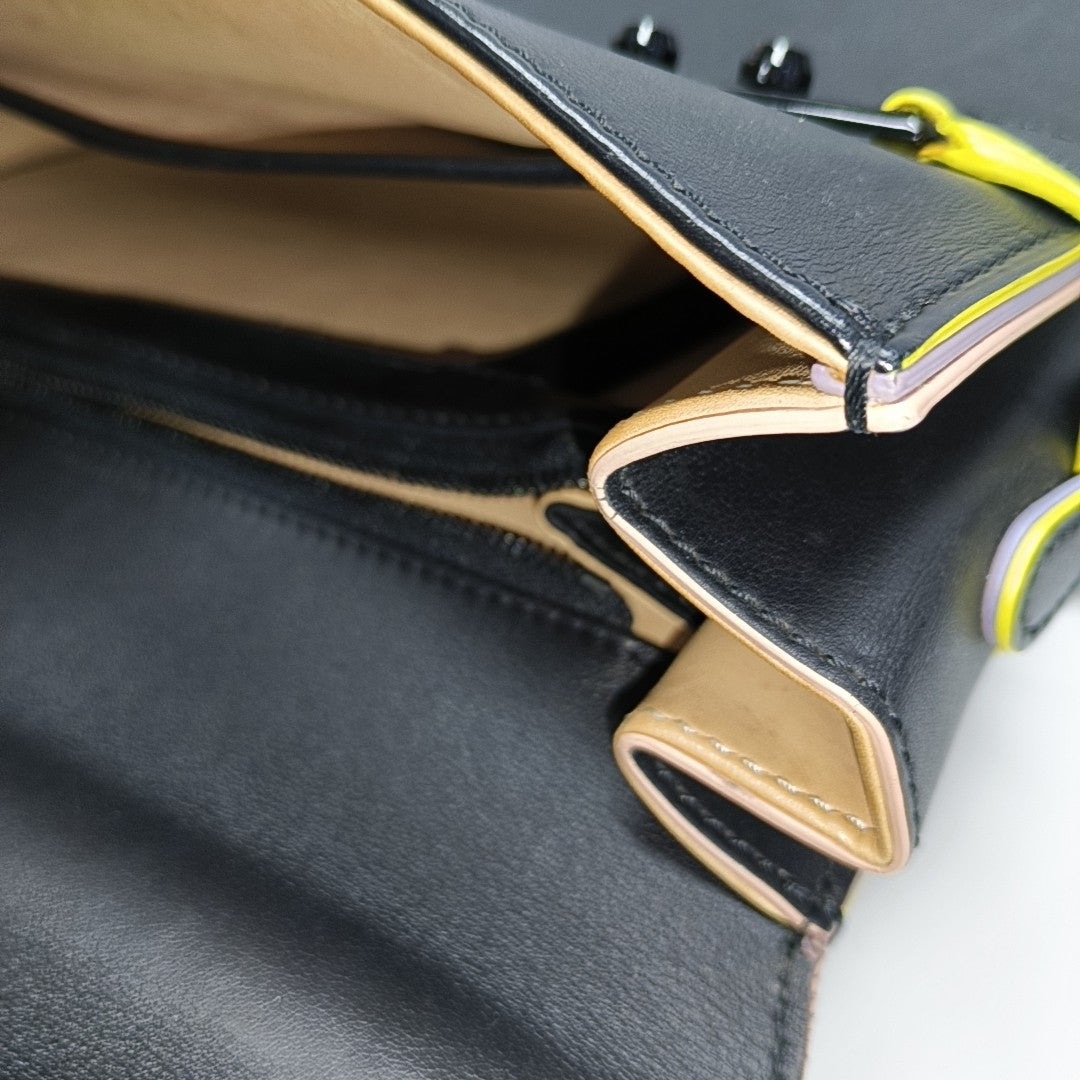 Tempête Medium Calfskin Black