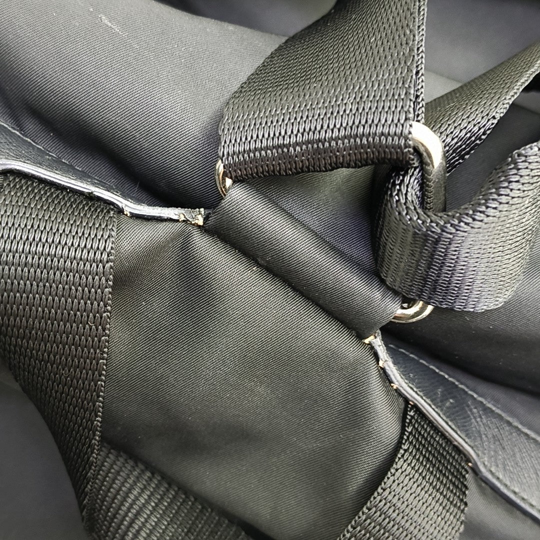 Re-Nylon Medium Nylon Black