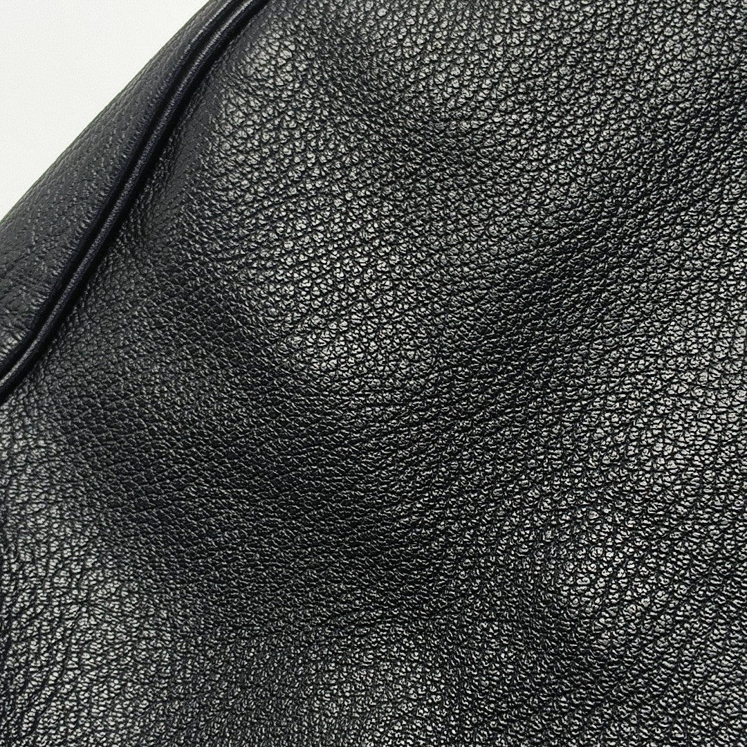L'AFFRIOLANT Calfskin Black
