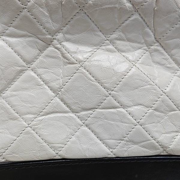 GABRIELLE Medium Quilted Calfskin White