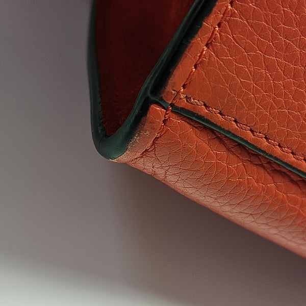 TRAPEZE Medium Calfskin Red