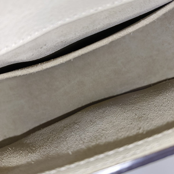 Nile Medium Calfskin White