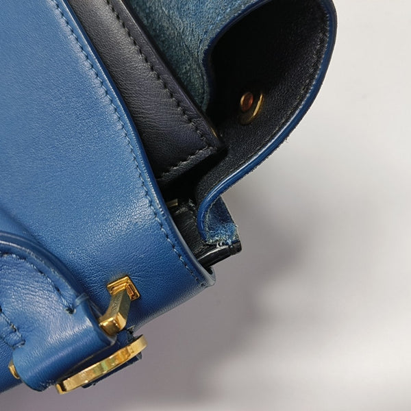 TRAPEZE Small Calfskin Blue