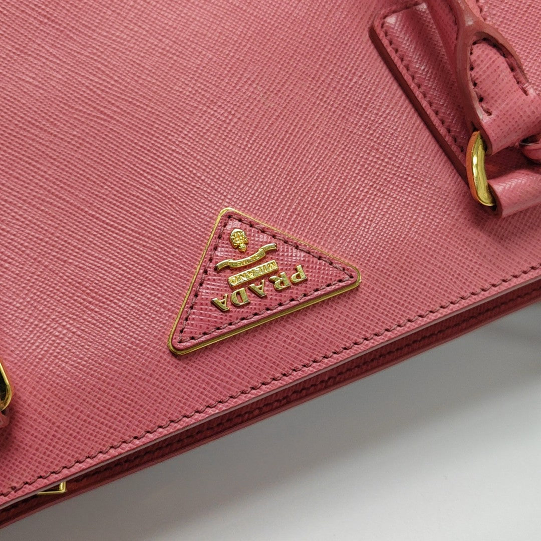 Galleria Medium Calfskin Red