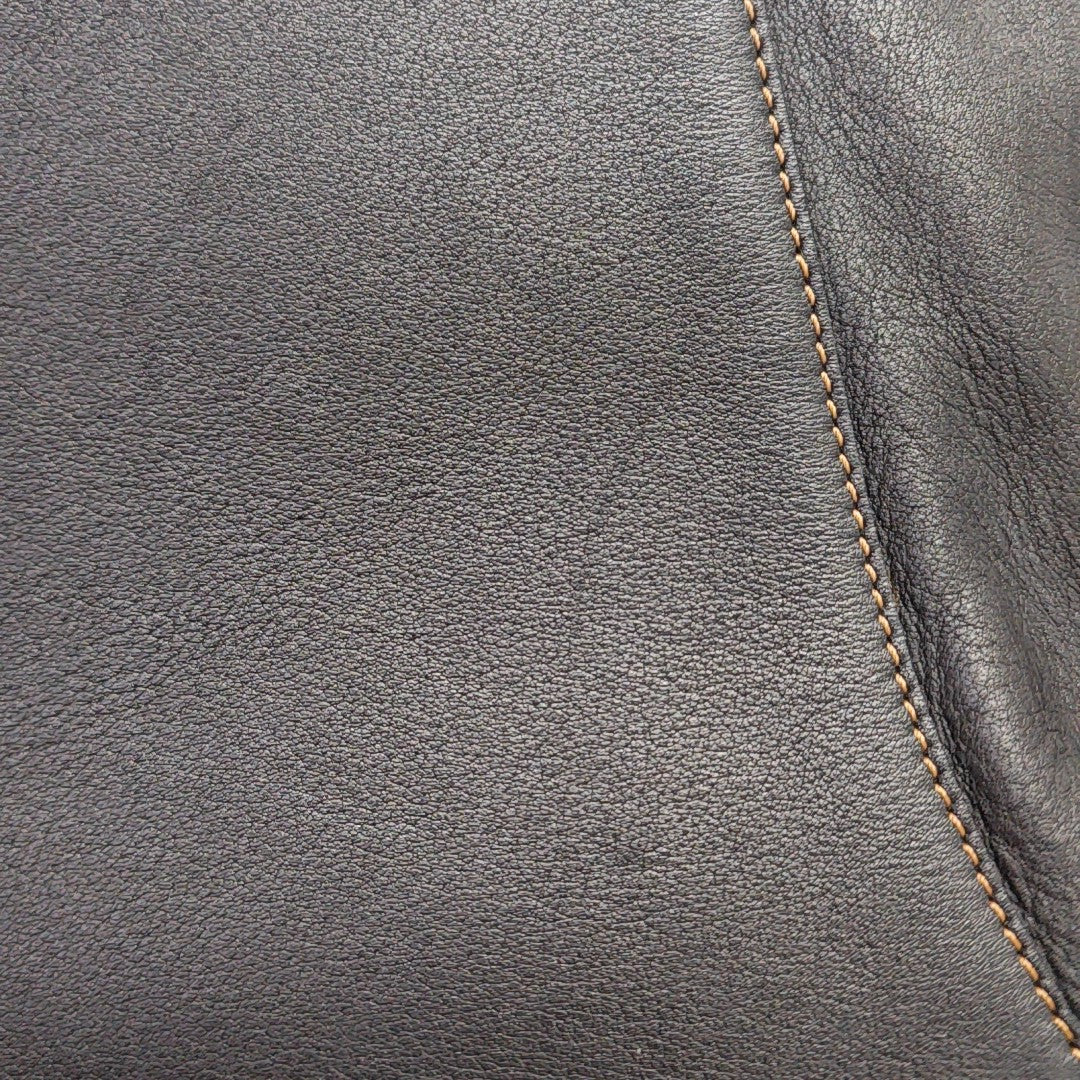 Anton Calfskin Black