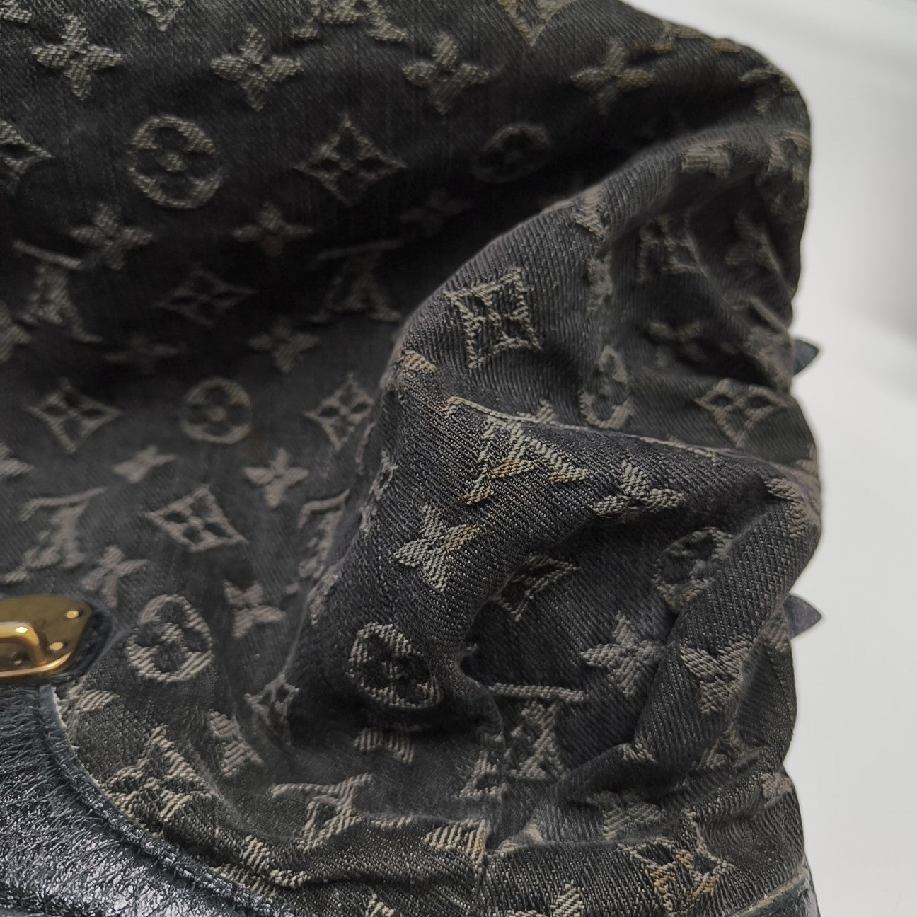 SOLAR Monogram Denim Black