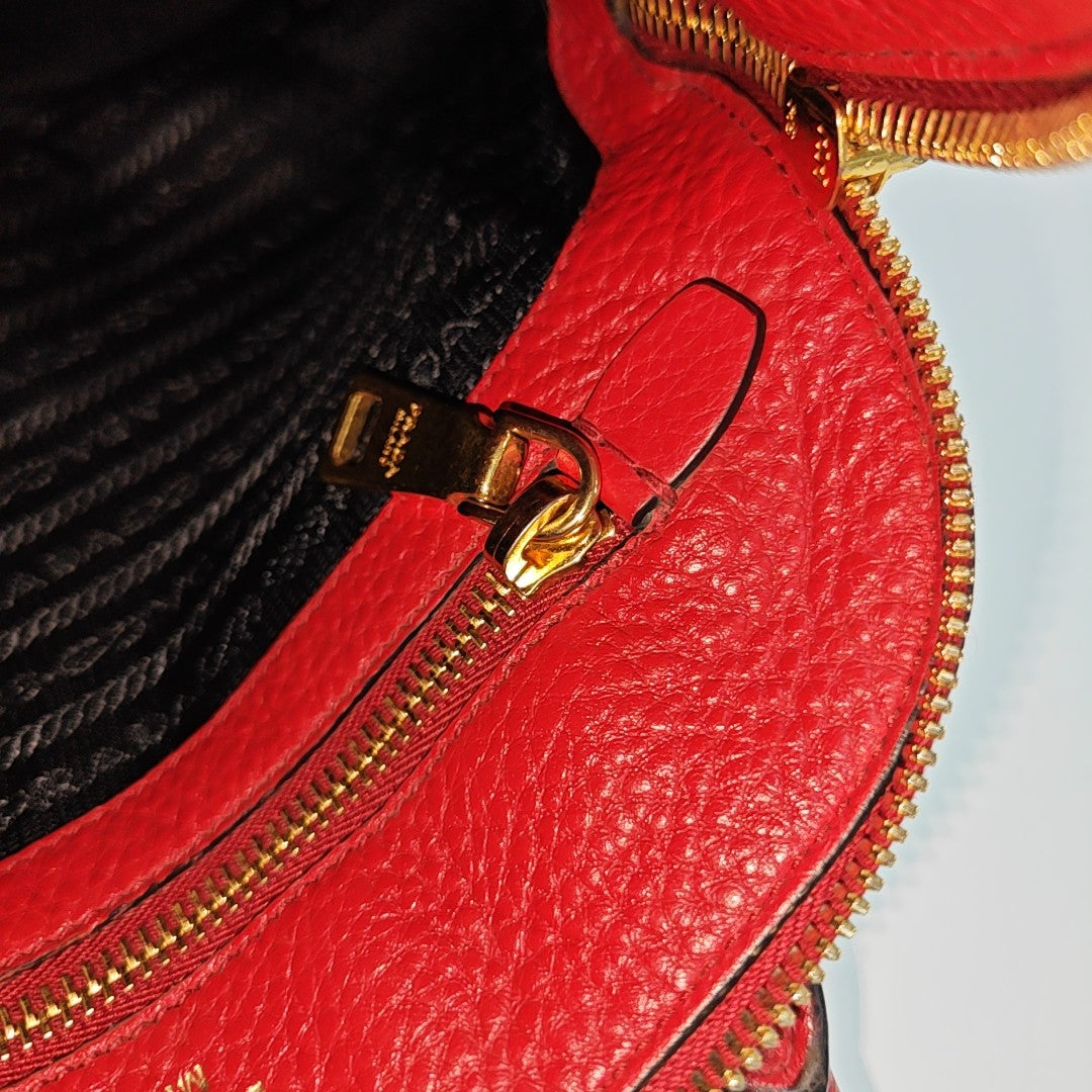 Calfskin Shoulder Bag Red