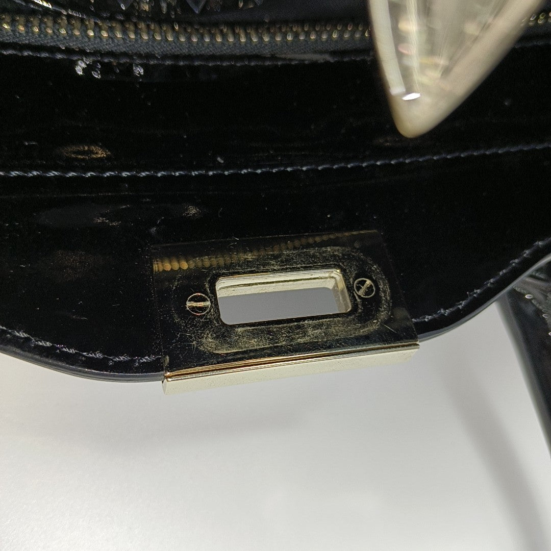 Rockstud Calfskin Black