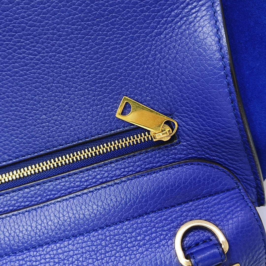 TRAPEZE Medium Calfskin Blue