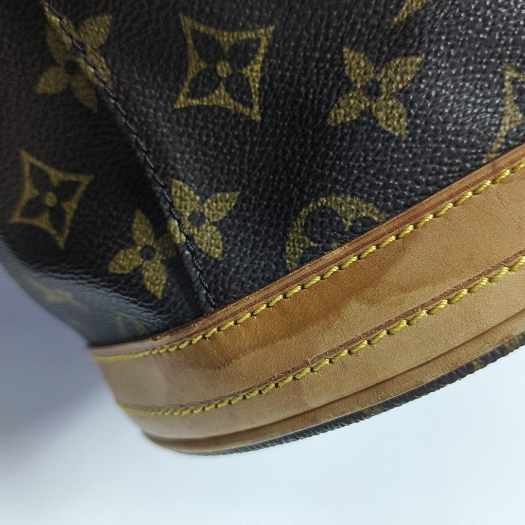 BUCKET GM Monogram Coated Canvas Brown