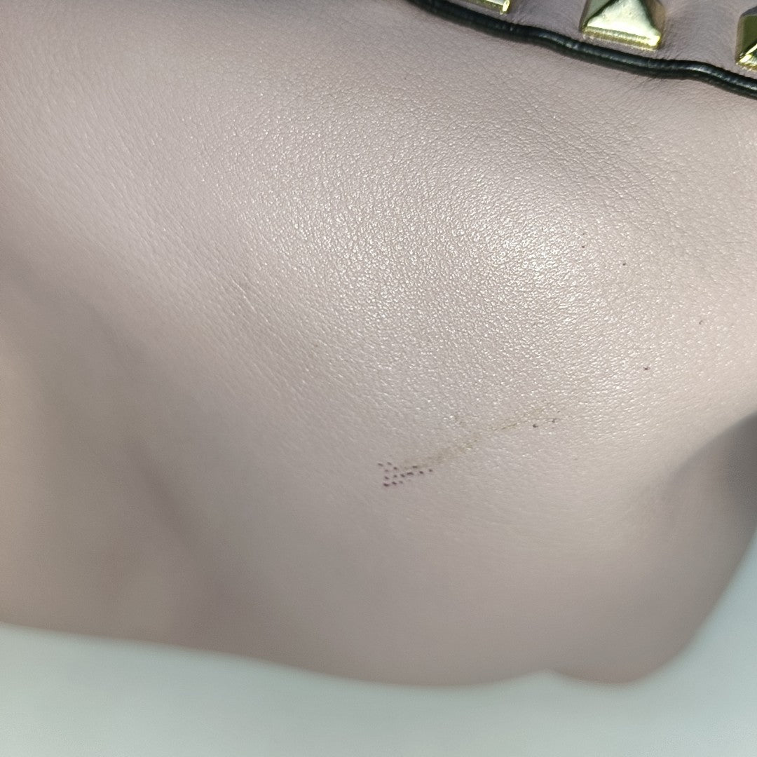 Rockstud Small Calfskin Pink