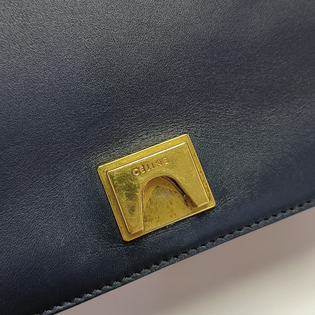 FRAME Medium Calfskin Blue