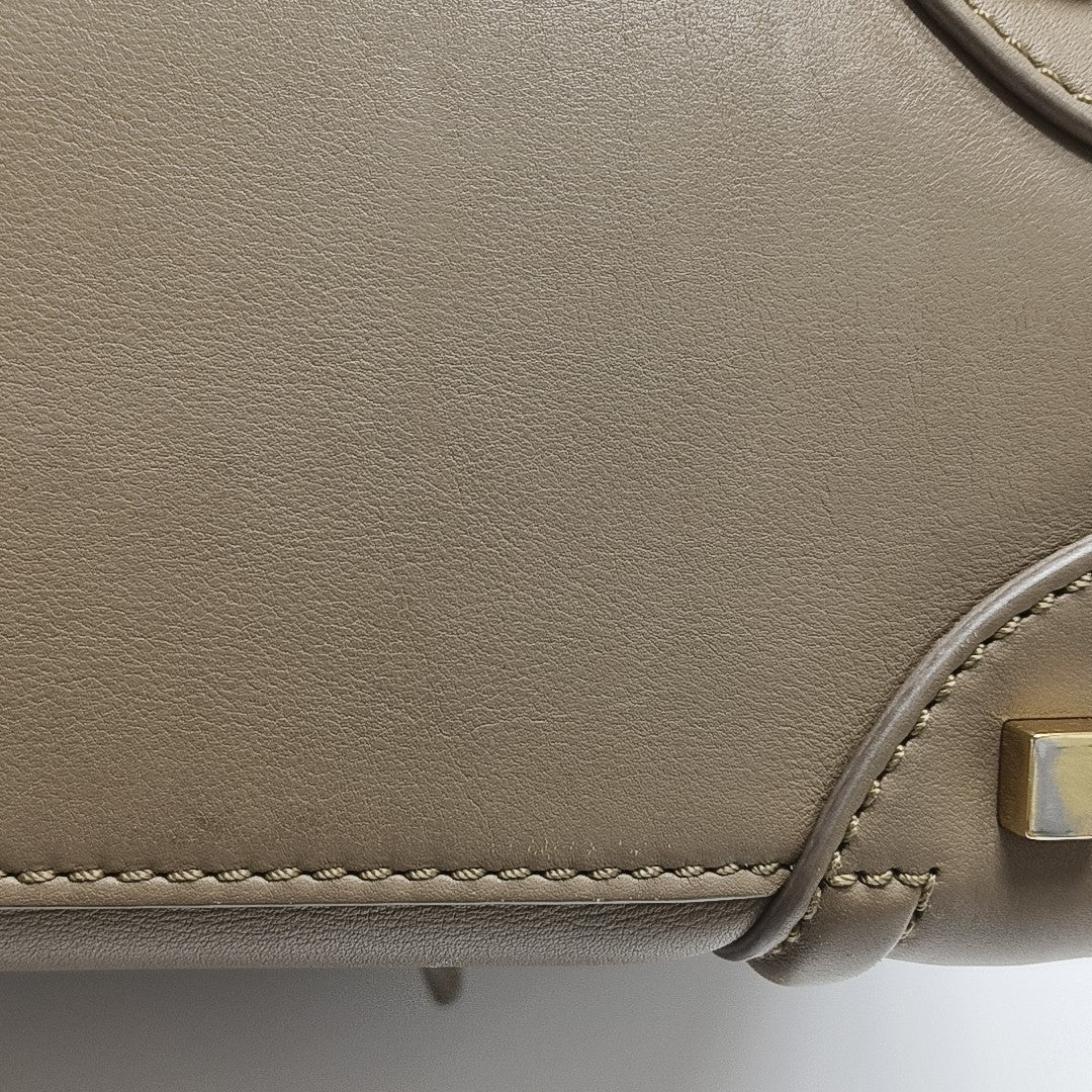LUGGAGE Calfskin Brown