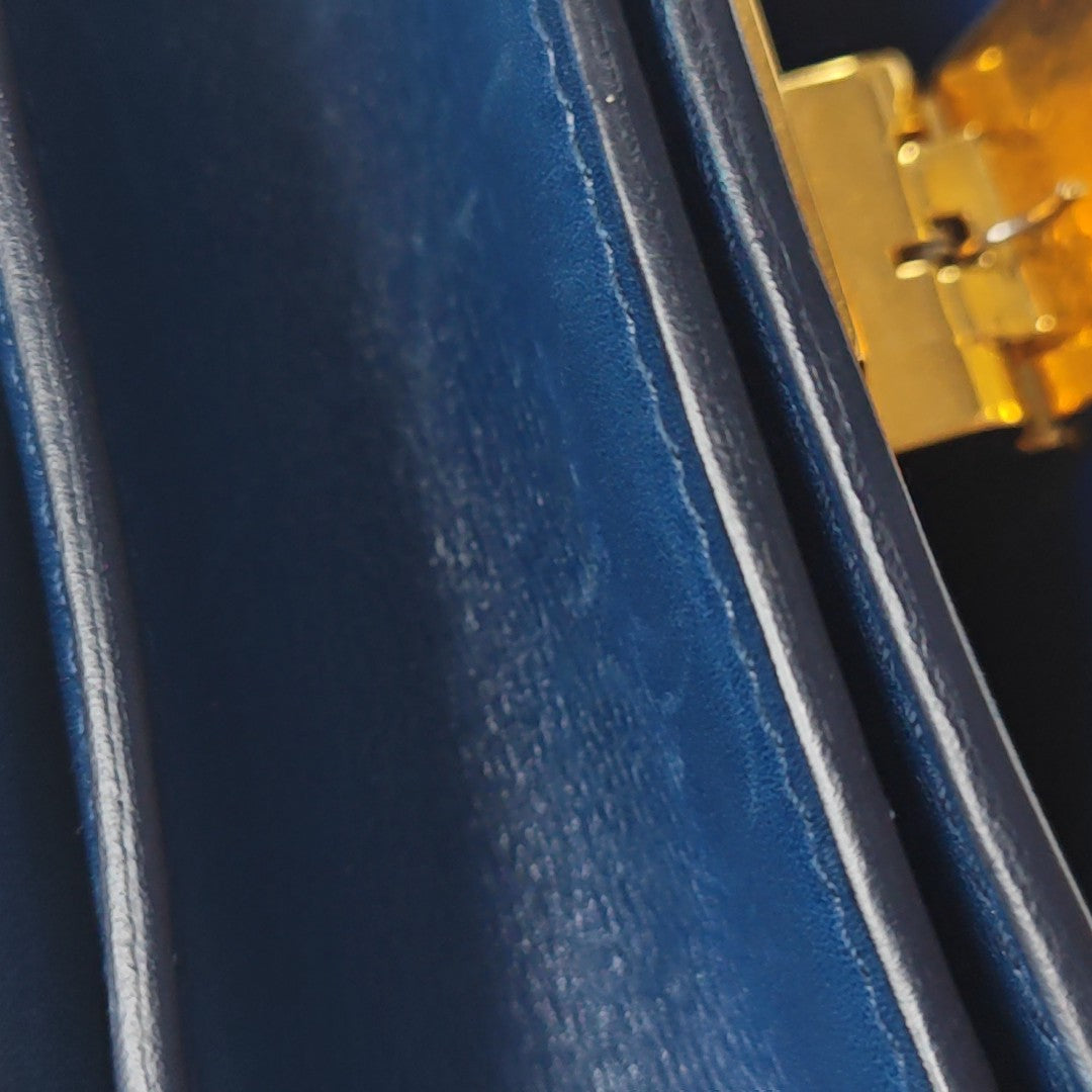 CLASSIC BOX Mini Calfskin Blue