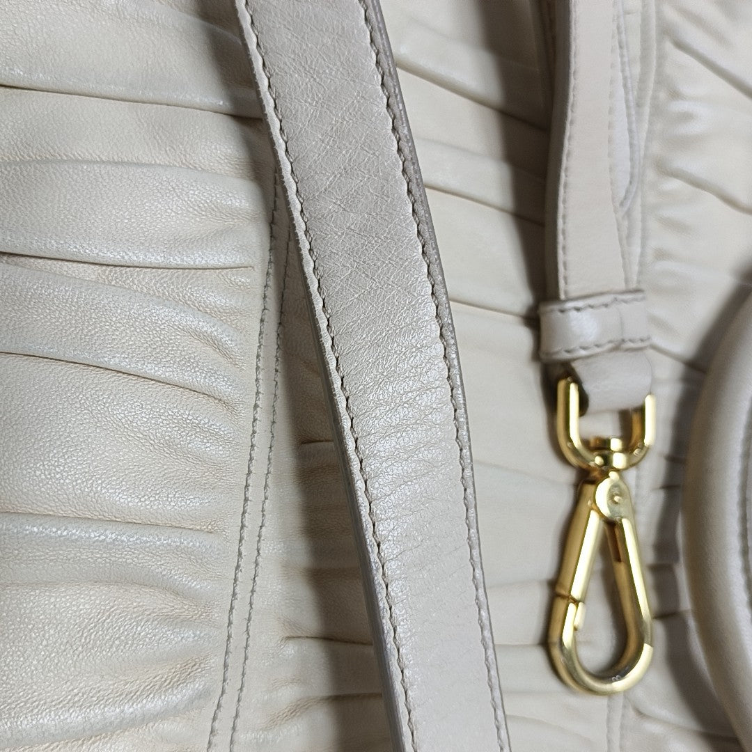 Gaufre Calfskin Beige