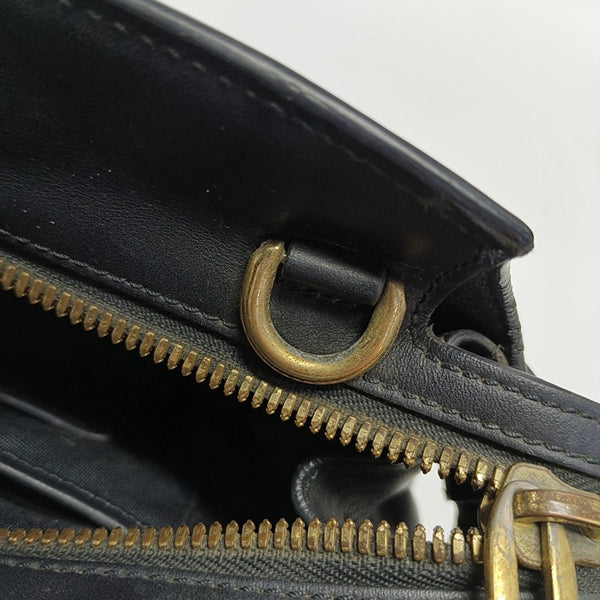Clifton Calfskin Black