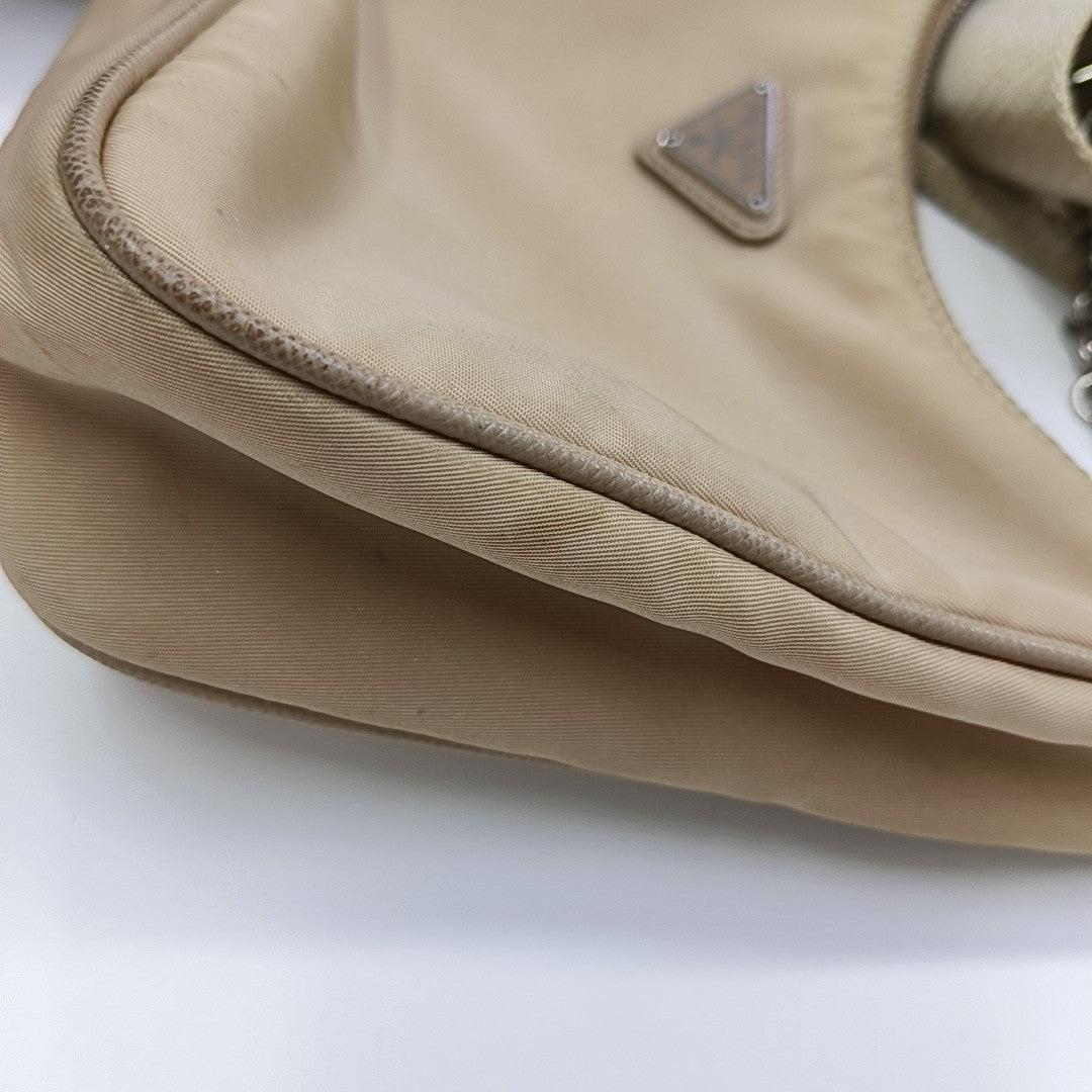 Re-Edition2000 Mini Nylon Beige