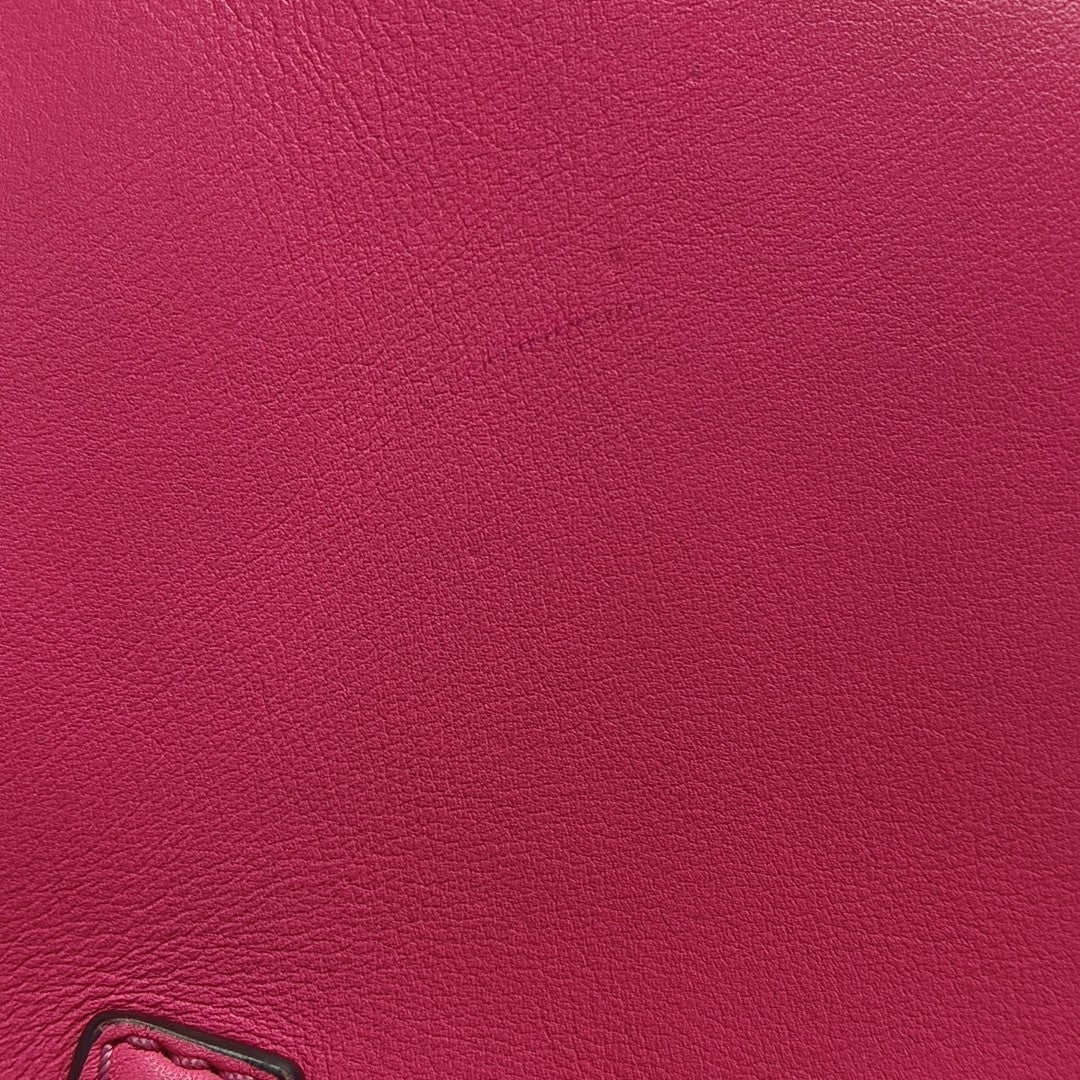 Rockstud Calfskin Red
