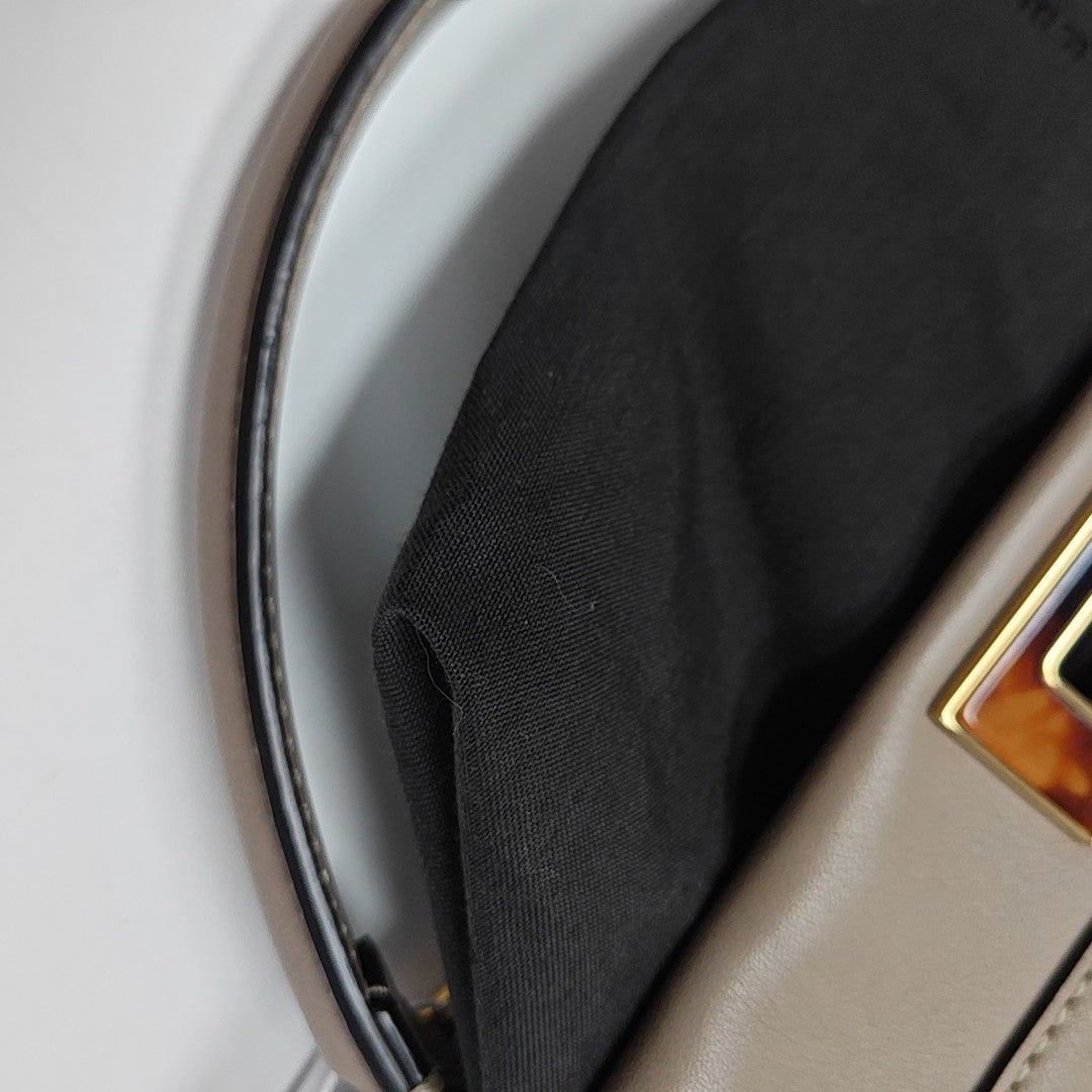 Peekaboo Medium Calfskin Beige