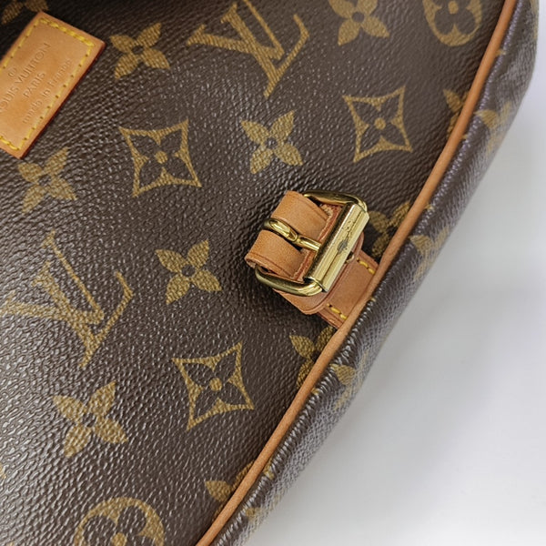 SAUMUR 30 Monogram Coated Canvas Brown
