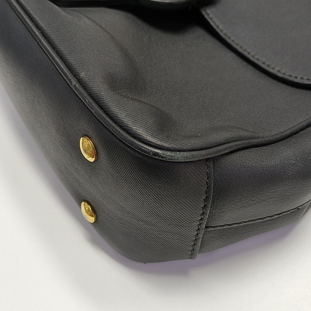 DK88 Medium Calfskin Black