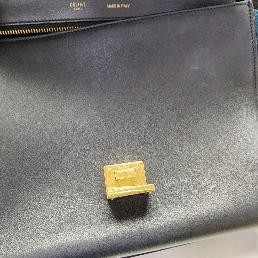 TRAPEZE Small Calfskin Blue