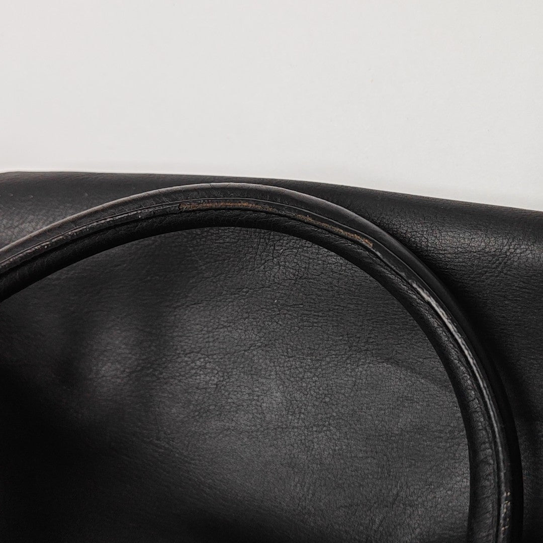 CHYC Y LIGNE Medium Calfskin Black