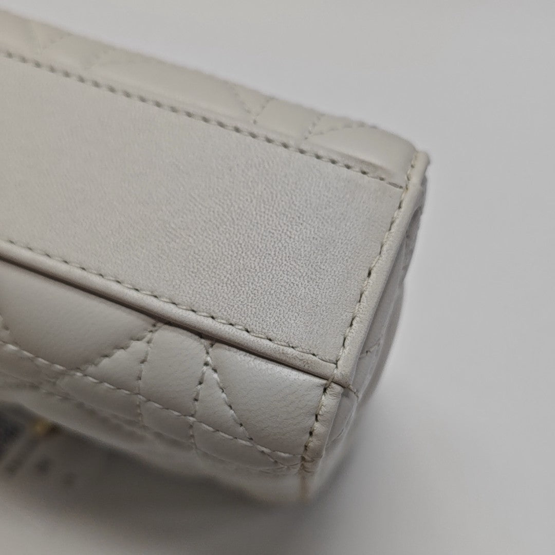 Lady D-Joy Medium Cannage Lambskin White