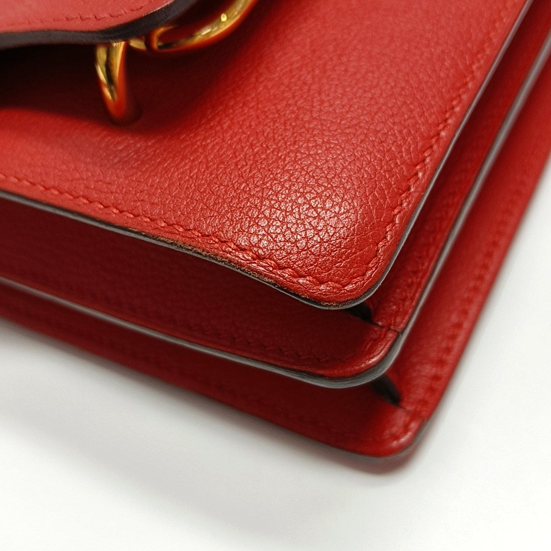 Authenticated pre-owned  Roulis 18 Evercolor Red - Crossbody Bag at Looply