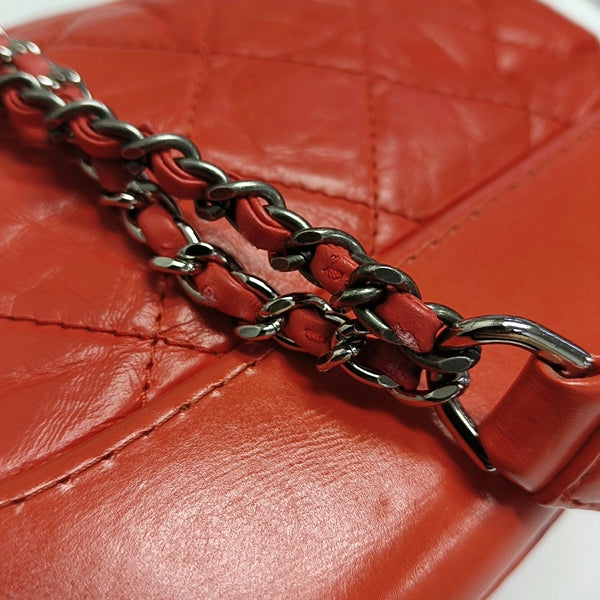Authenticated pre-owned  Gabrielle Small Quilted Calfskin Red - Shoulder Bag at Looply