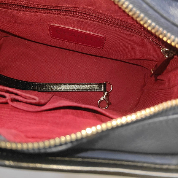 Authenticated pre-owned  Gabrielle Quilted Calfskin Blue - Shoulder Bag at Looply