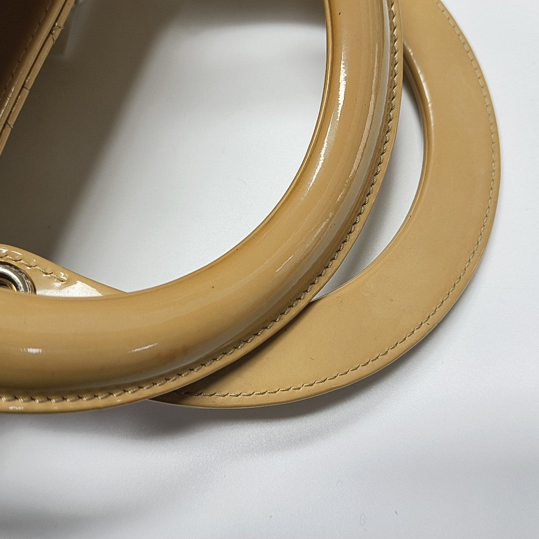 Authenticated pre-owned  Lady Dior Medium Cannage Patent Leather Yellow - Shoulder Bag at Looply